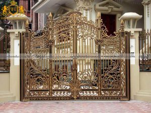 Mẫu cổng nhôm đúc hợp kim 4 cánh đẹp tại Trường Tâm