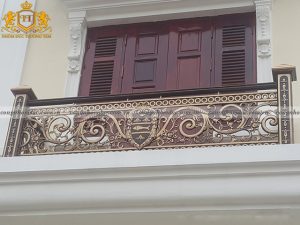 Giá ban công nhôm đúc phụ thuộc vào nhiều yếu tố khác nhau